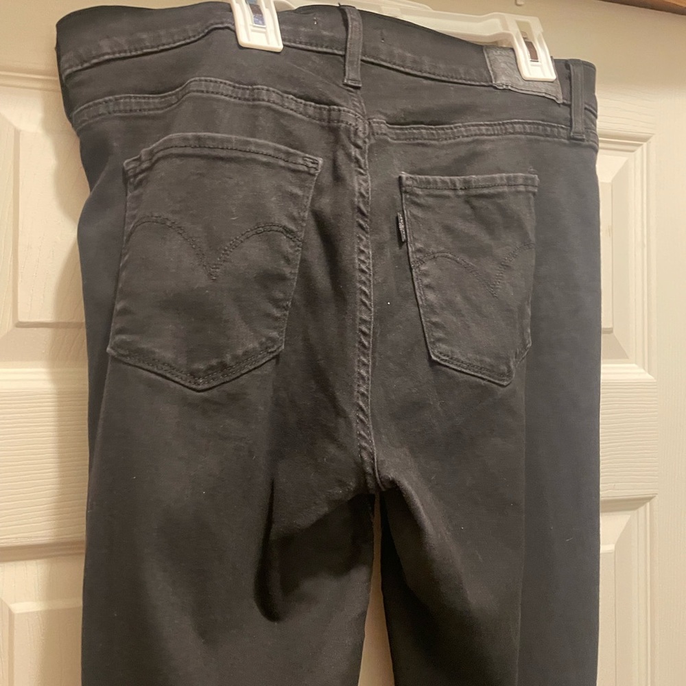 Levi 311 Shaping Skinny Jean